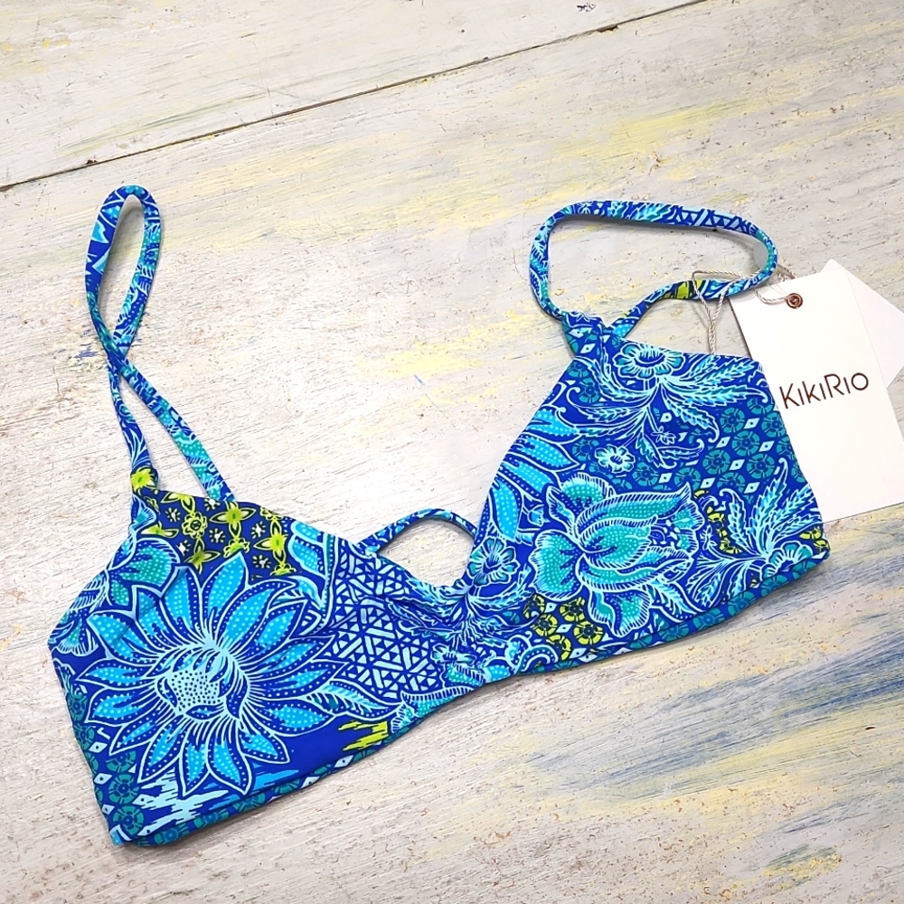 NWT Kiki Rio Reversible Bikini Top Size: Junior's Small Teal / Blue / Green